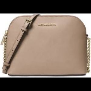 Michael Kors Bags - Michael Kors Dome Cindy Crossbody Purse Michael Kors Bags - Michael Kors Dome Cindy Crossbody Purse